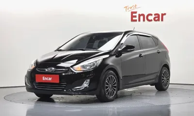 Hyundai Accent · 2012 год