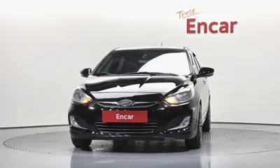 Hyundai Accent 2012, 148089 км, за 2494.42 USD