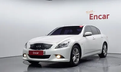 Infiniti G