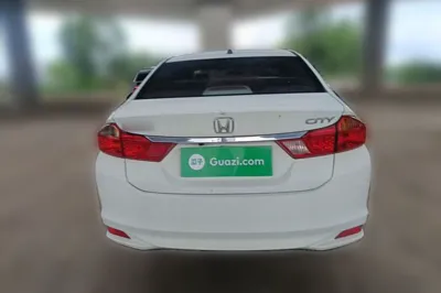 Honda City 2017, 88900 км, за 5727 USD