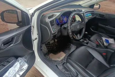 Honda City 2017, 88900 км, за 5727 USD - фото 16