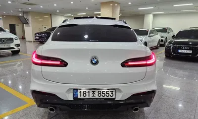 BMW X4 2021, 137679 км, за 21202.57 USD