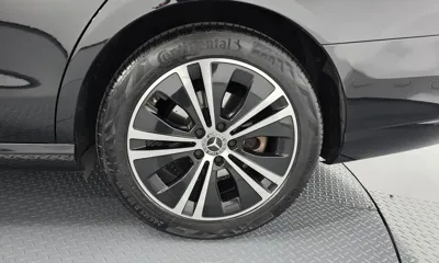 Mercedes-Benz E-Class 2022, 42769 км, за 21498.38 USD - фото 21