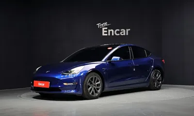 Tesla Model 3 · 2021 год