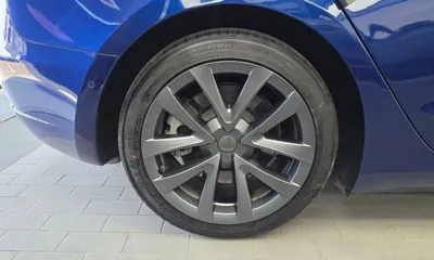 Tesla Model 3 2021, 60491 км, за 19627.15 USD