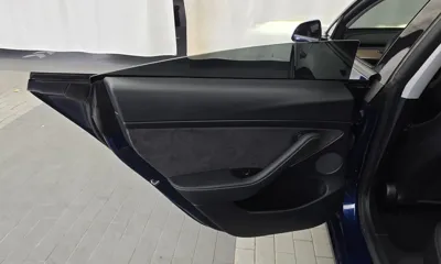 Tesla Model 3 2021, 60491 км, за 19478.84 USD - фото 25