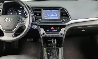 Hyundai Avante 2017, 51913 км, за 6342.91 USD - фото 14