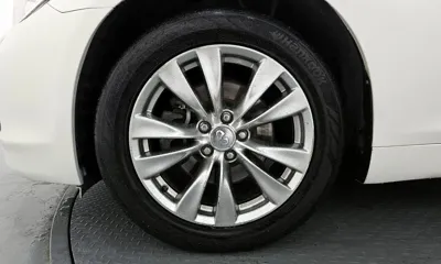 Infiniti M 2013, 192406 км, за 2841.1 USD