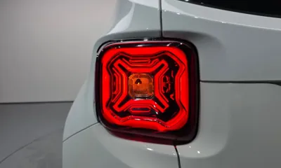 Jeep Renegade 2021, 83823 км, за 9055.38 USD - фото 23