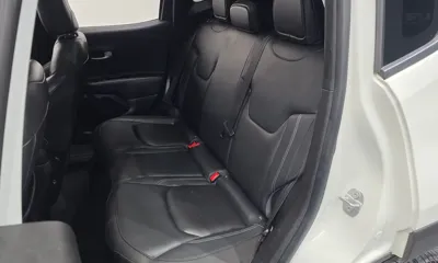 Jeep Renegade 2021, 83823 км, за 9055.38 USD - фото 26