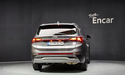 Hyundai Santafe 2023, 31829 км, за 17400.15 USD