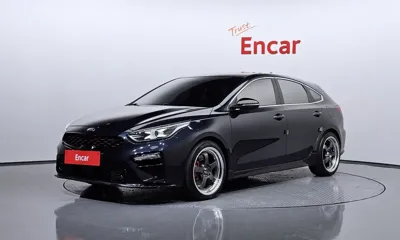 Kia K3 · 2021 год