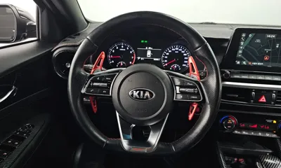 Kia K3 2021, 66260 км, за 7553.86 USD - фото 13