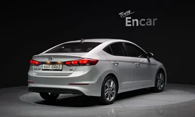 Hyundai Avante 2017, 129898 км, за 5404.7 USD