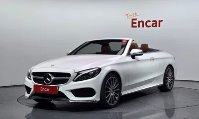 Mercedes-Benz C-Class · 2017 год