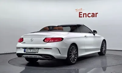 Mercedes-Benz C-Class 2017, 74947 км, за 13809.05 USD