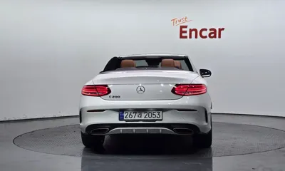 Mercedes-Benz C-Class 2017, 74947 км, за 13809.05 USD