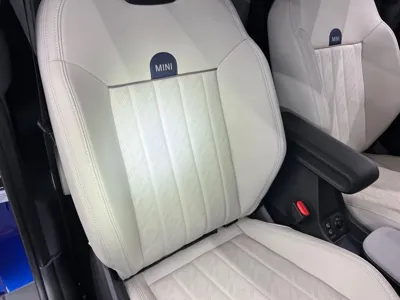 MINI Cooper 2025, 4793 км, за 22752.38 USD - фото 9
