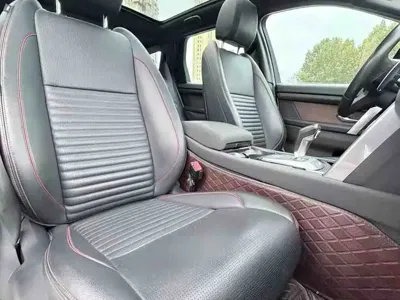 Land Rover Discovery Sport 2021, 60000 км, за 17577.84 USD