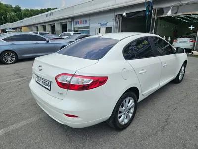 Renault-KoreaSamsung SM3 2015, 66494 км, за 2953.92 USD