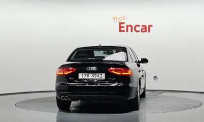 Audi A4 2015, 110119 км, за 5785.61 USD