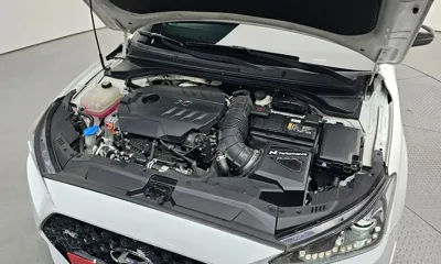 Hyundai Veloster 2021, 29309 км, за 18167.6 USD - фото 6