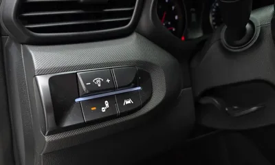 Hyundai Veloster 2021, 29309 км, за 18167.6 USD - фото 20