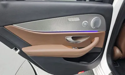 Mercedes-Benz E-Class 2019, 44281 км, за 20166.55 USD - фото 25