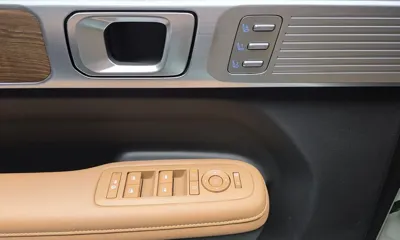 Hyundai Santafe 2024, 26466 км, за 26606.84 USD - фото 27