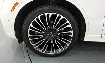 Lincoln Aviator 2023, 23544 км, за 41563.54 USD