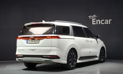 Kia Canival 2021, 92745 км, за 14713.6 USD