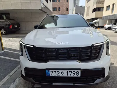 Kia Sorento 2025, 3000 км, за 18481.43 USD