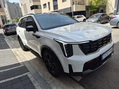 Kia Sorento 2025, 3000 км, за 18481.43 USD