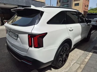Kia Sorento 2025, 3000 км, за 18481.43 USD