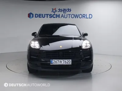 Porsche Macan 2021, 102386 км, за 30458.19 USD