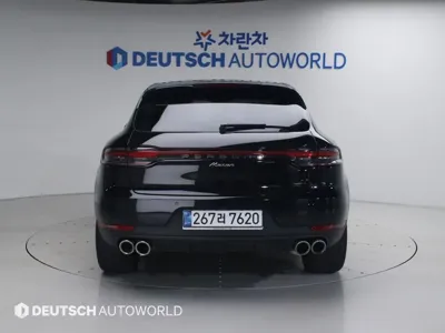 Porsche Macan 2021, 102386 км, за 30458.19 USD