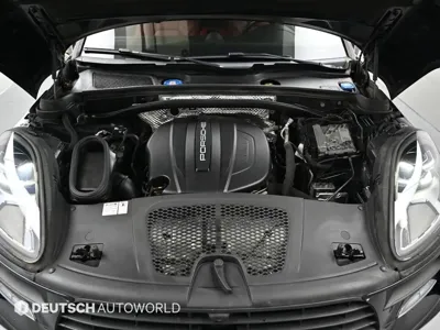 Porsche Macan 2021, 102386 км, за 30458.19 USD - фото 6