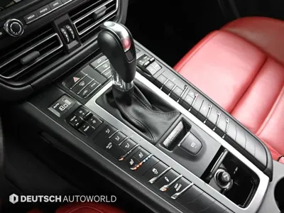 Porsche Macan 2021, 102386 км, за 30458.19 USD - фото 9