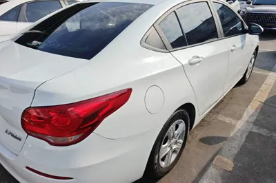 Chevrolet Cavalier 2019, 90399 км, за 5921 USD - фото 6