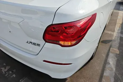 Chevrolet Cavalier 2019, 90399 км, за 5921 USD - фото 9