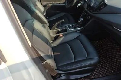 Chevrolet Cavalier 2019, 90399 км, за 5921 USD - фото 19