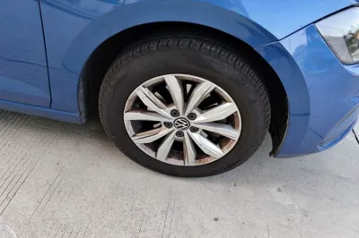 Volkswagen Polo 2021, 46900 км, за 9273 USD