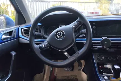 Volkswagen Polo 2021, 46900 км, за 9273 USD - фото 7