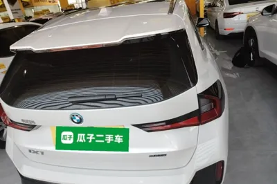 BMW iX1 2023, 35900 км, за 20728 USD