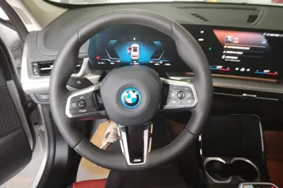 BMW iX1 2023, 35900 км, за 20728 USD - фото 13