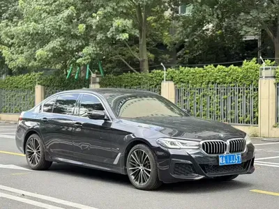 BMW 5 Series 2020, 70000 км, за 25354.34 USD