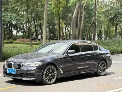 BMW 5 Series 2020, 70000 км, за 25354.34 USD
