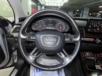 Audi A8 2015, 181576 км, за 11125.82 USD - фото 8