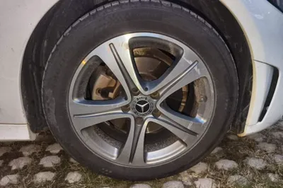 Mercedes-Benz C-Class 2021, 92200 км, за 21875 USD - фото 8