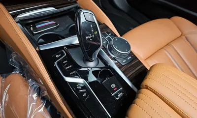 BMW 5-Series 2021, 56024 км, за 24303.72 USD - фото 9